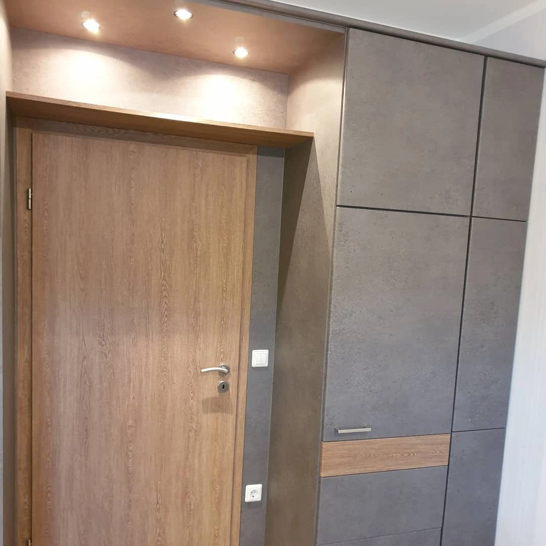 Einbauschrank folieren lassen Moebelfolierung